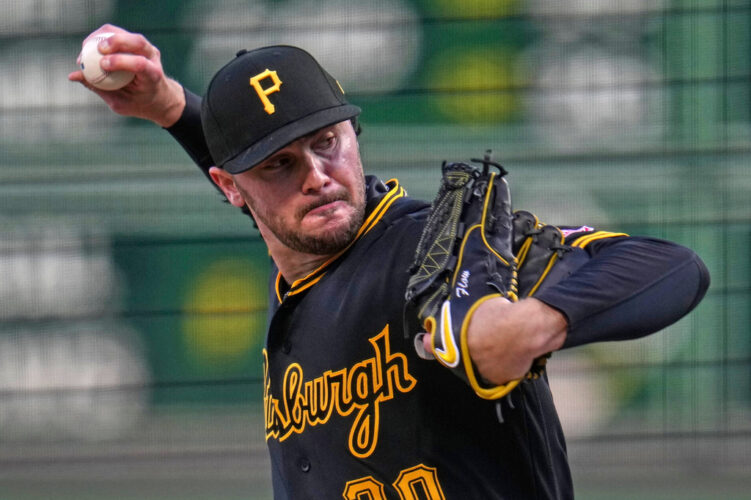 Skenes takes no-hitter into 6th as Pirates beat Padres